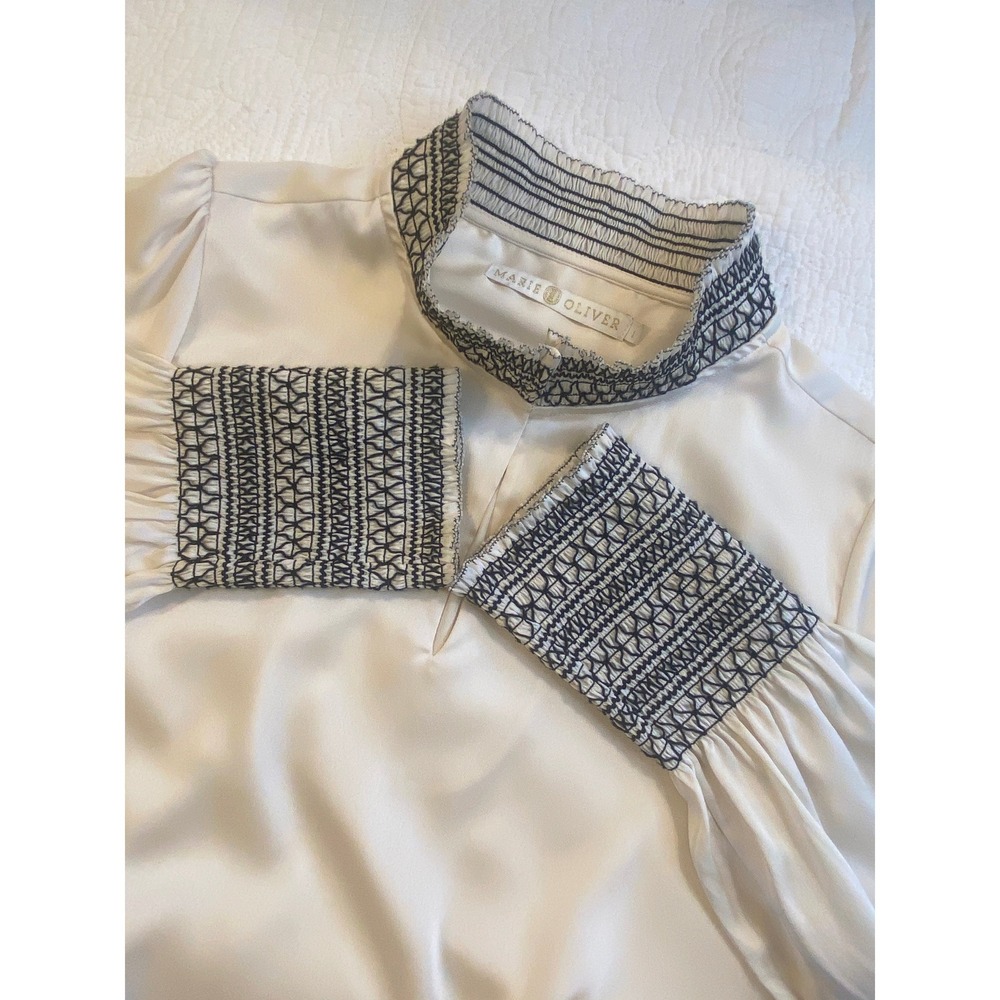 Marie Oliver Cream‎ Smocked High Neck Blouse Long Sleeve Keyhole Top Large